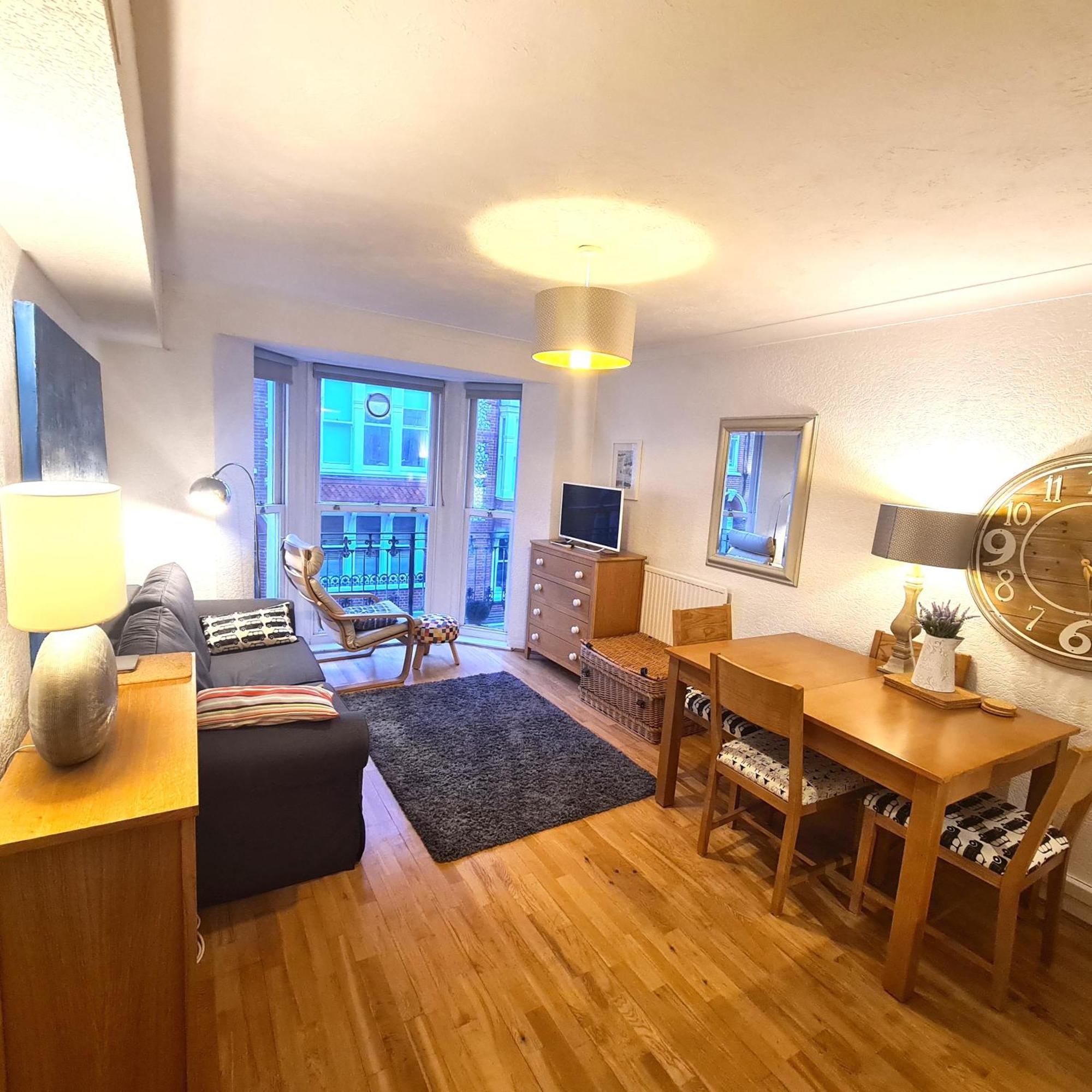 Burlington Beach Apartments Brighton Dış mekan fotoğraf